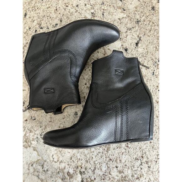 Frye Carson Wedge Womens 6.5 Black Leather Ankle Bootie Boots - Picture 7 of 10